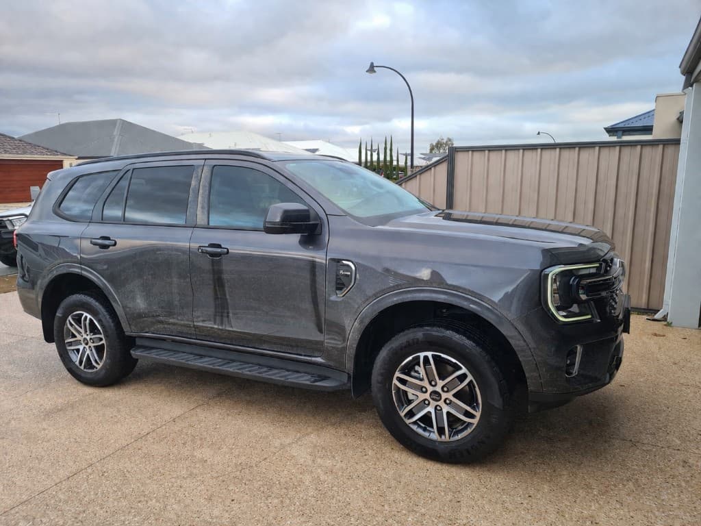 Ford Everest before mobile detailing in Perth — road grime, water spots and dull paint